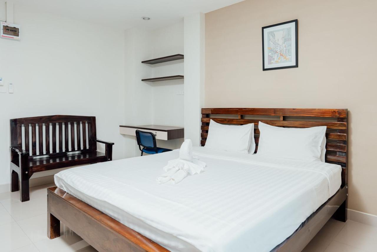 Corner One Residence Hat Yai Extérieur photo