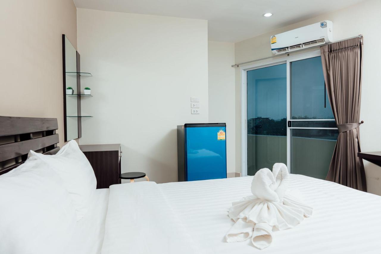 Corner One Residence Hat Yai Extérieur photo
